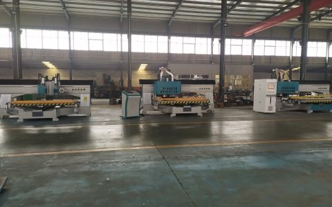 數(shù)控機(jī)床裁板鋸用于外墻保溫板很實(shí)用